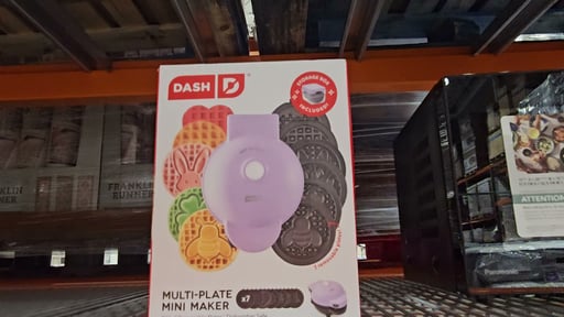 Dash Mini Waffle Maker with Removable Plates