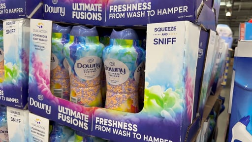 Downy Ultimate Fusions In-Wash Scent Booster Beads, Whimsical Wonder, 24.5 oz