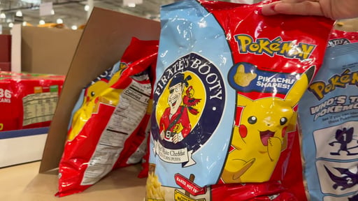 Pirate's Booty Pokémon Pikachu Shapes Aged White Cheddar Rice & Corn Puffs 17 oz