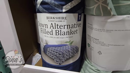Berkshire Down Alternative Blanket, Twin 66" x 96"