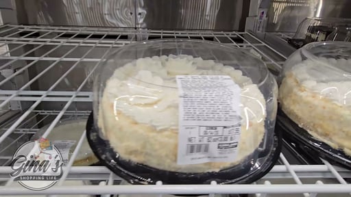 Kirkland Signature Strawberry Whip Iced Filled White Cake
