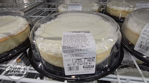 10" White Cake Filled with Vanilla Cheesecake Mousse