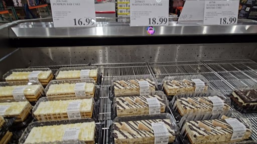 Waffle Cone Bar Cake
