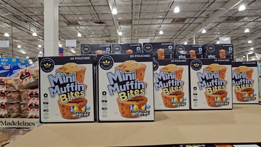 Crown Birthday Cake Muffins, 20 CT (2.07 lbs)