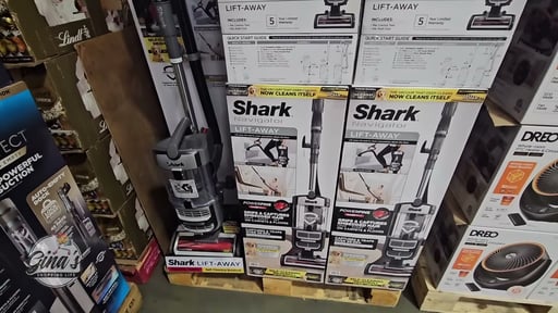 Shark Navigator Lift-Away PowerFins HairPro Upright Vacuum
