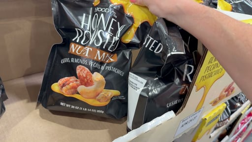 Hoody's Honey Roasted Nut Mix 30 oz