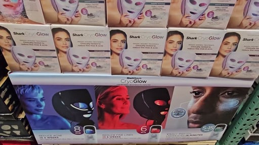 Shark CryoGlow LED Face Mask