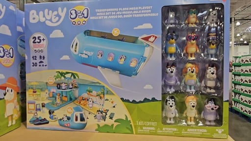 Bluey's 3-in-1 Transforming Plane Mega Set
