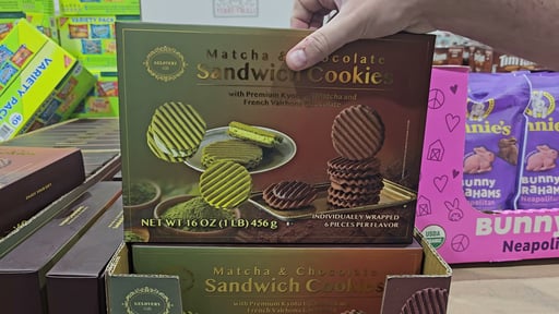 Matcha & Chocolate Sandwich Cookies