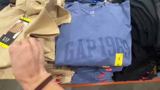 Gap Men's Logo Tee