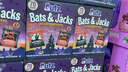 Utz Bats & Jacks Halloween Shaped Pretzels, 70 ct / 0.5 oz (2.18 lbs)