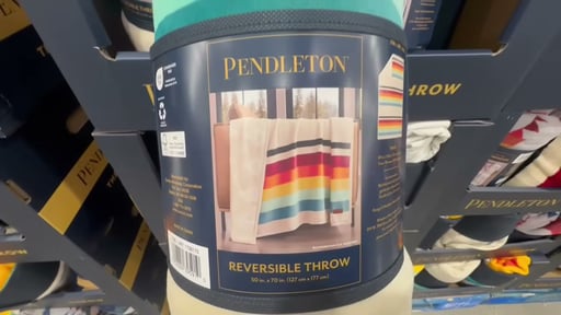 Pendleton Reversible Plush Throw