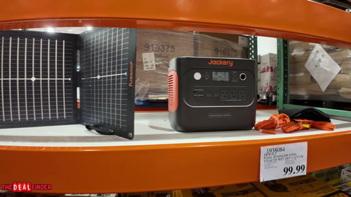 Jackery Solar Generator 1000 Plus with Solar Panels