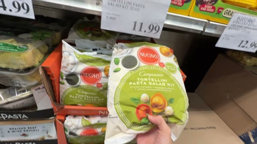 Nuovo Tri-Color Tortellini Pasta Salad Meal Kit 32 oz