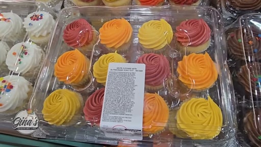 White Cupcakes with White Buttercream 12 Count