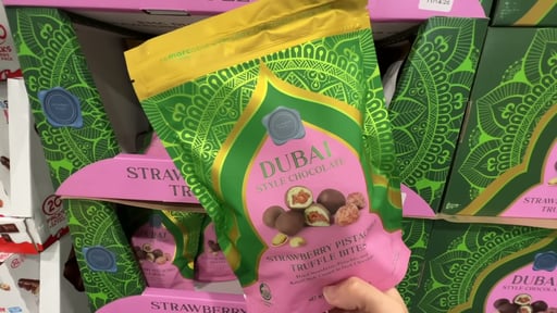 Edward Marc Dubai Style Strawberry Choc Bites 18 oz