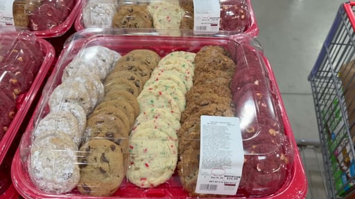 Holiday Cookie Tray 60 Count