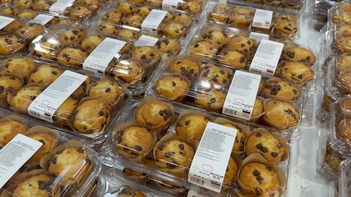 Vanilla Chocolate Chip Muffin 8-Count
