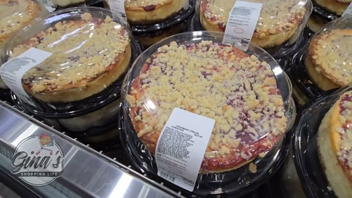 Kirkland Signature Strawberry Streusel Cheesecake