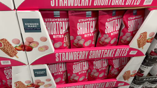 Edward Marc Strawberry Shortcake Bites 20 Ounce Bag