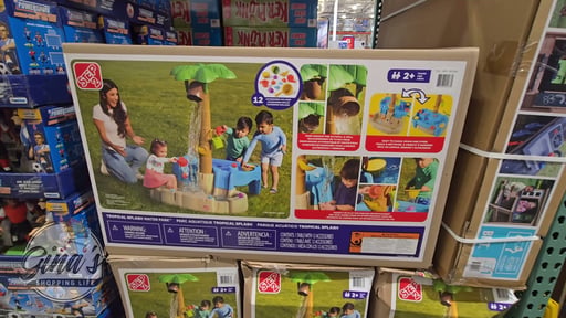 Step2 Tropical Splash Lagoon Water Play Set