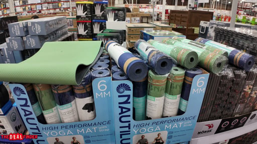 Nautilus Yoga Mat with Strap