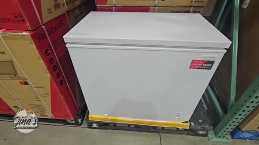 Frigidaire EFRF7003 7.0 Cu Ft Chest Freezer