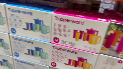 Tupperware Heritage 2-Pitchers & 4-Tumblers with Lids