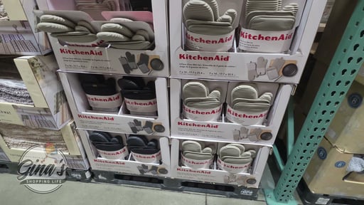 KitchenAid 4-Piece Oven Mitt Set - 2 Mitts & 2 Pot Holders