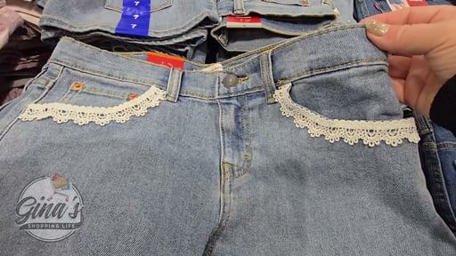 Levi's Youth Shorty Short