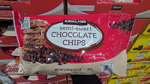 Kirkland Signature Semi-Sweet Chocolate Chips 4.5 Pounds