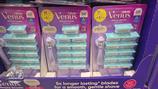 Venus Ultra Smooth Razor 11 Cartridges + Handle