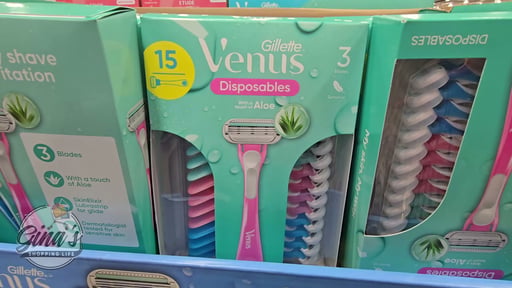 Gillette Venus Sensitive Plus Disposable Razors, 15 Count