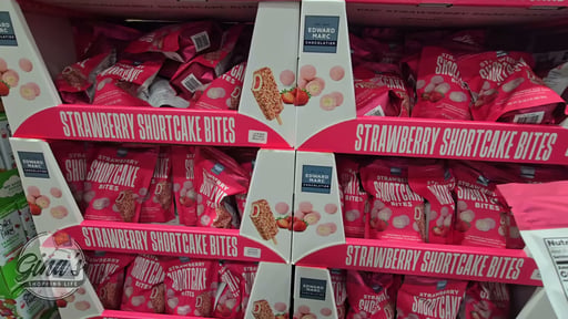 Edward Marc Strawberry Shortcake Bites 20 Ounce Bag