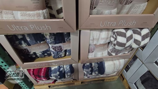 Berkshire Ultra Plush Throw