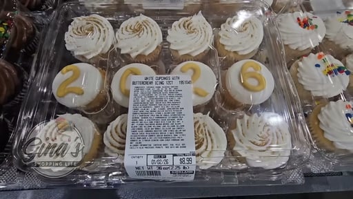 White Cupcakes with White Buttercream 12 Count