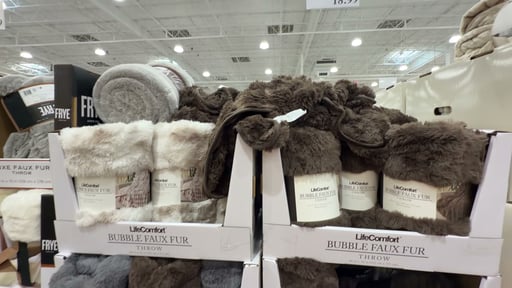 Life Comfort Bubble Faux Fur Throw 60" x 70"