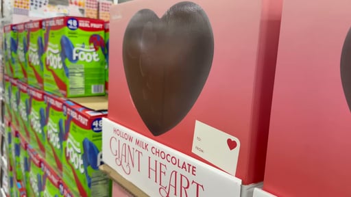 Del Conte Giant Heart 5.5 Pounds
