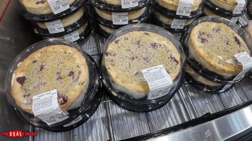Kirkland Signature Strawberry Streusel Cheesecake
