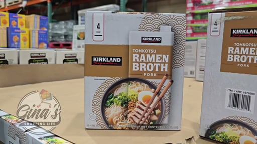 Kirkland Signature Tonkotsu Ramen Broth, 4-Pack, 32 Ounces Each