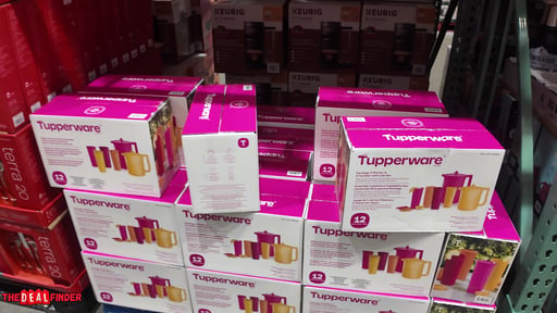 Tupperware Heritage 2-Pitchers & 4-Tumblers with Lids