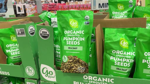 Go Raw Organic Sprouted Pumpkin Seeds 22 oz