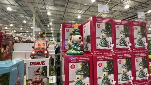 14.7" Snoopy Christmas Tree Figurine by Jim Shore with LED Star