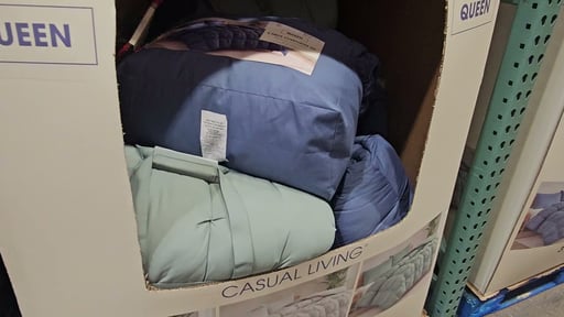 Casual Living Zuri Mega Puff 3-Piece Queen Comforter Set