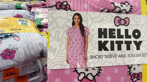 Character Women's 2-Piece Pajama Set