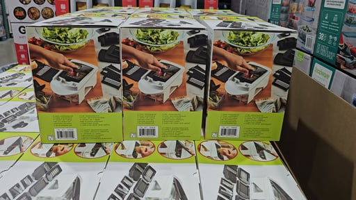 MIU 11-Piece Vegetable Chopper
