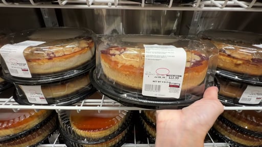 Kirkland Signature Strawberry Streusel Cheesecake