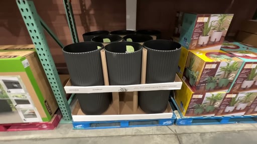Veradek Demi 16" Resin Planter Black