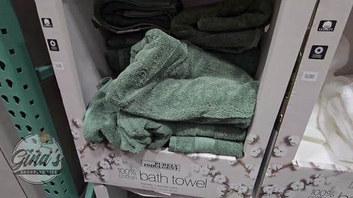 Purely Indulgent Green Water Bath Towel 30" x 58"