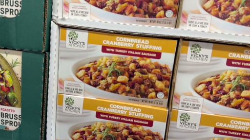 Vicky's Kitchen Cornbread Cranberry Stuffing